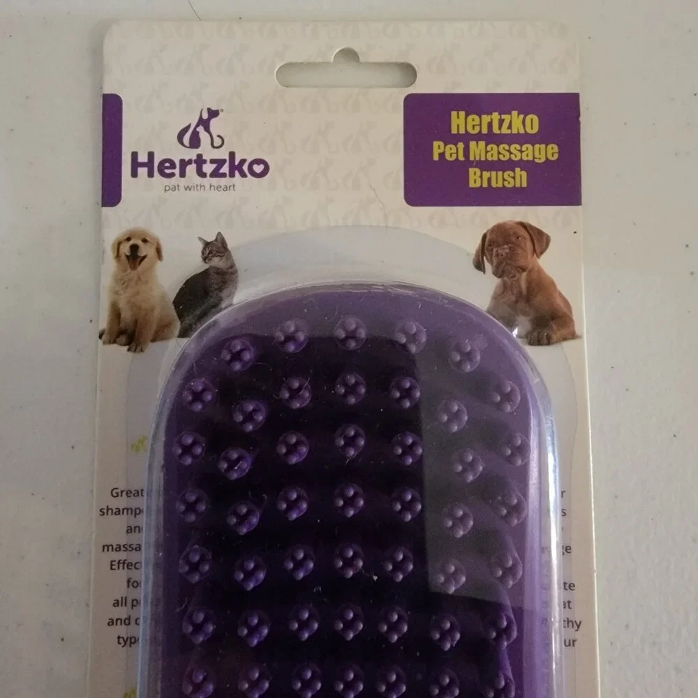 Hertzko Pet Bath & Massage Brush -New